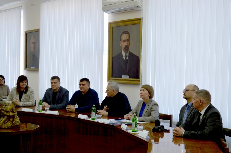 Рабочий визит делегации НОЦ «Кузбасс» в ФГКУ «НИИ «Респиратор»