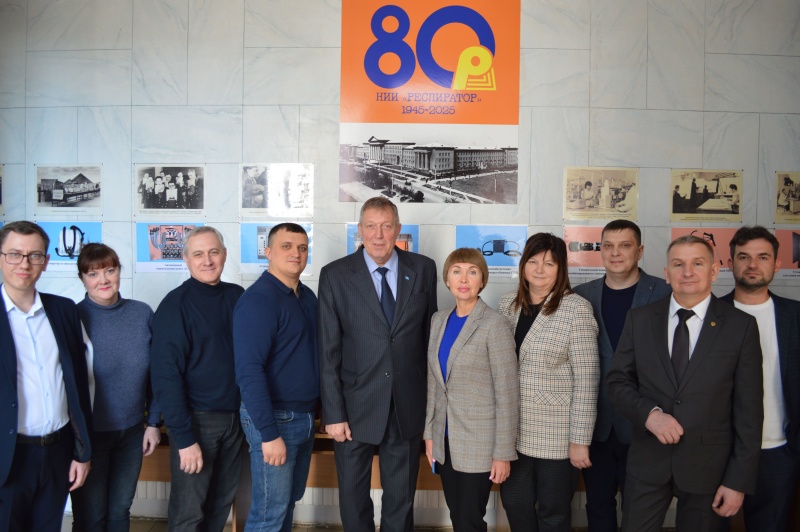 Рабочий визит делегации НОЦ «Кузбасс» в ФГКУ «НИИ «Респиратор»