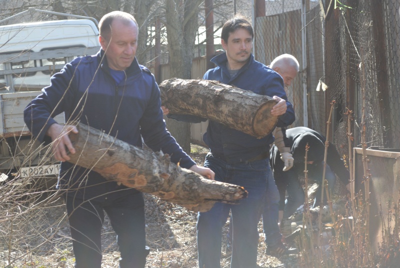 Субботник в НИИ «Респиратор»