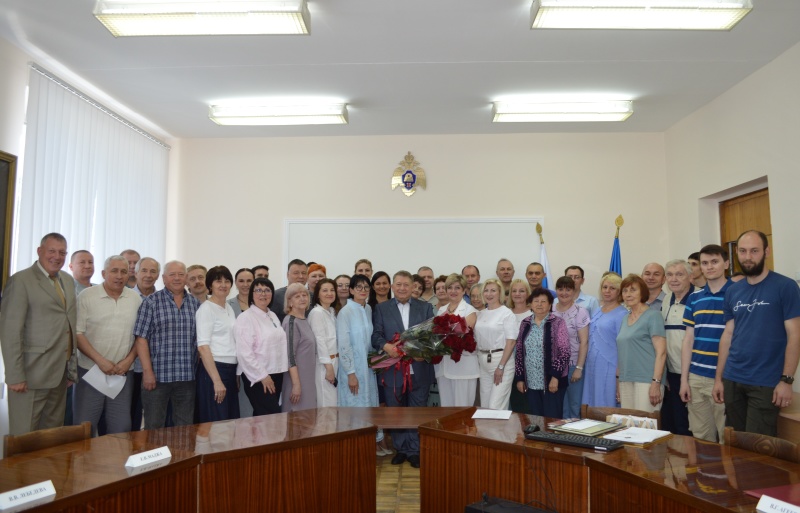 Руководство и коллектив Института поздравляют Владимира Григорьевича Агеева с юбилеем